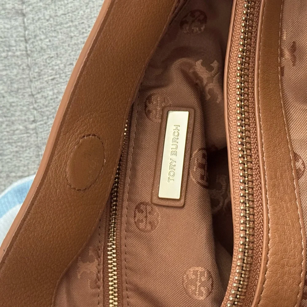 Tory Burch Marion East West Tote - Picture 7 of 11
